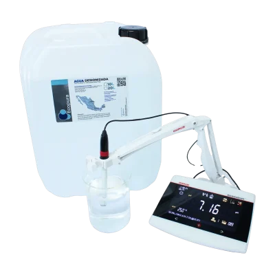 Agua desionizada Ecopura con medidor de pH